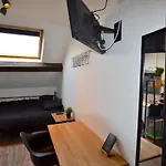 Capstay & Netflix Hotel Cápsula *