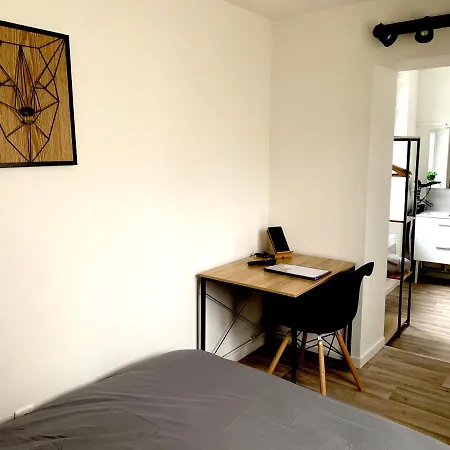 Capstay & Netflix Famars