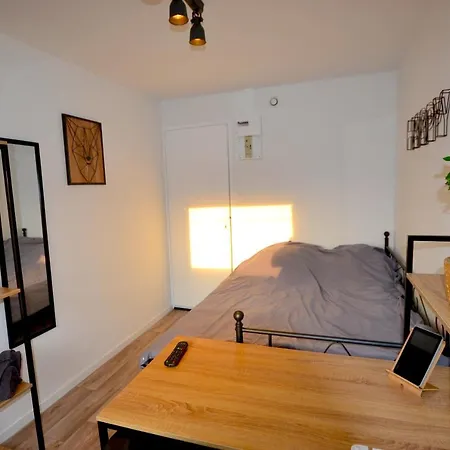 Hôtel capsule Capstay & Netflix Famars