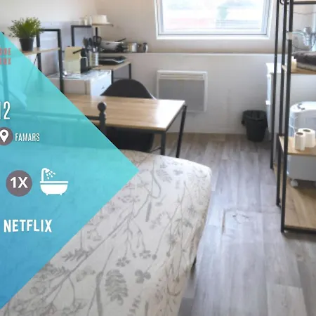 מלון קפסולה Capstay & Netflix Famars